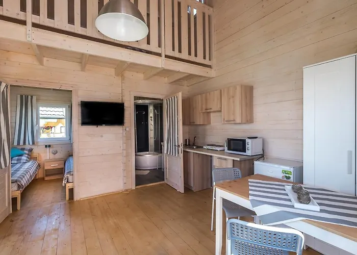 Letniskowy U Izy * Łeba